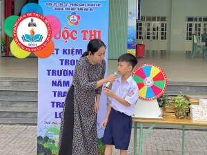 Trường Tiểu học Trần Văn Ơn tổ chức cuộc thi “ Tiết kiệm điện trong trường học”